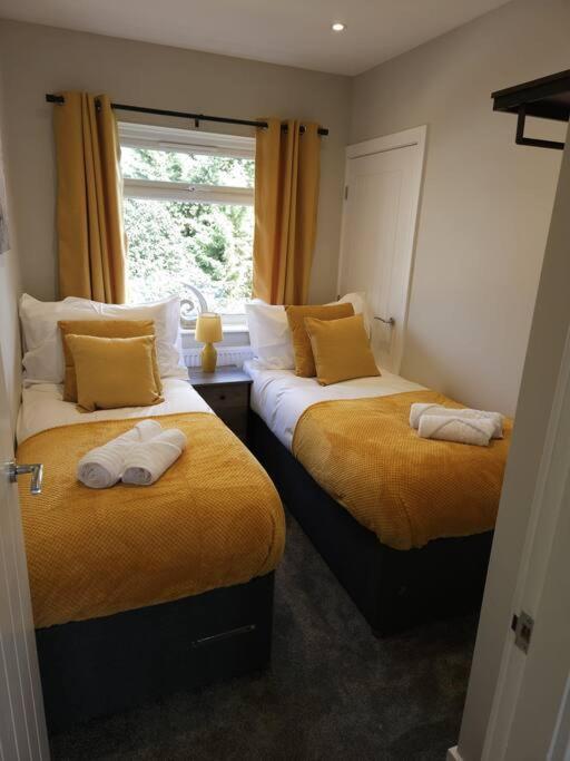 Potter'S Escape-Walking Distance From The Studios! Abbots Langley المظهر الخارجي الصورة